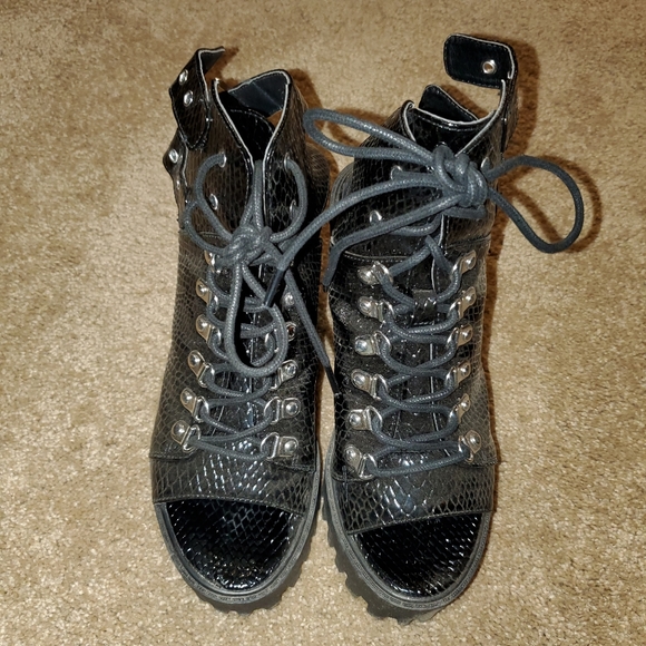 Dolls Kill - Black Peep Toes Ankle Boots - Picture 6 of 8